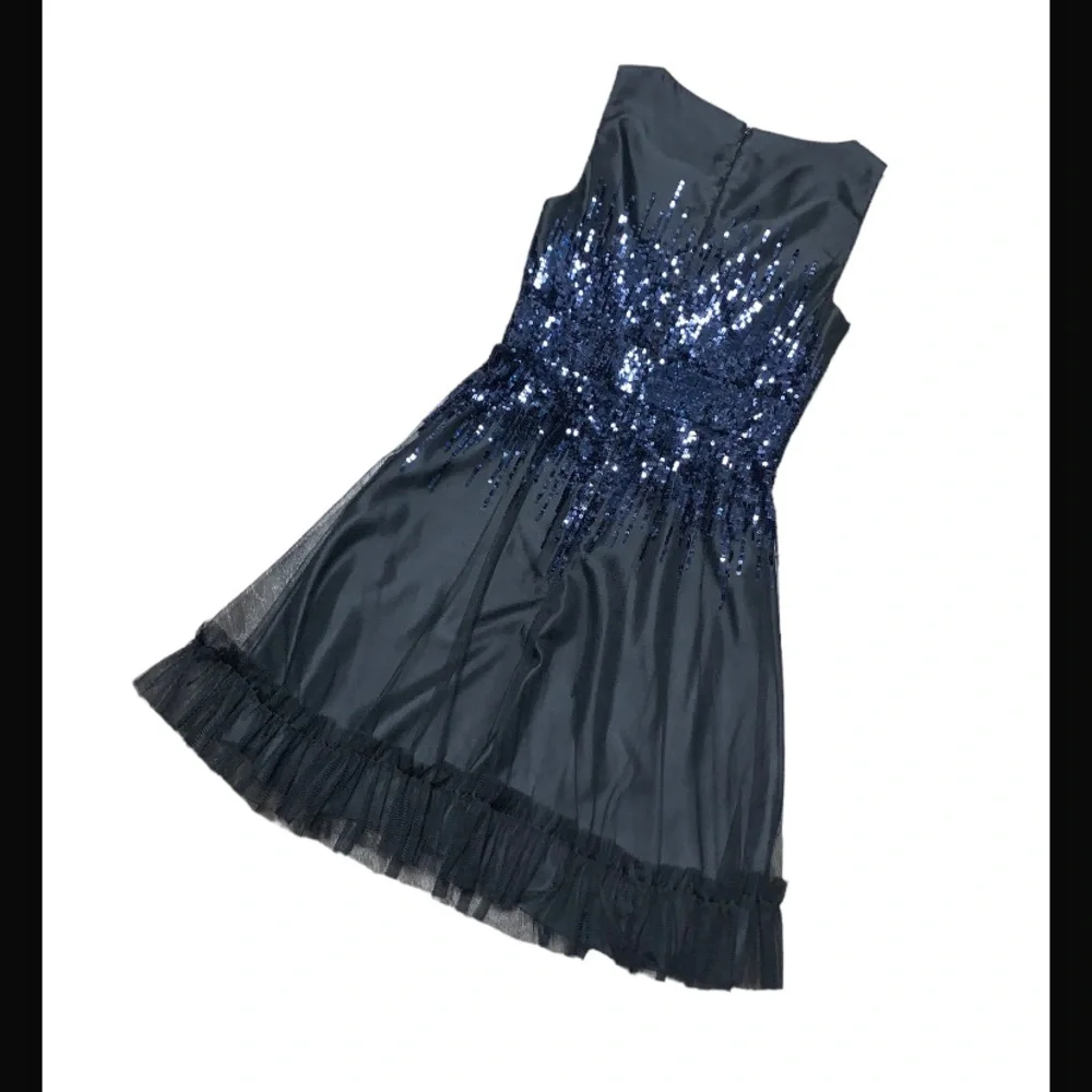 Kathy Hilton Black Satin Dress Sequins Formal Evening Party Festive. Sz 6.  EUC!